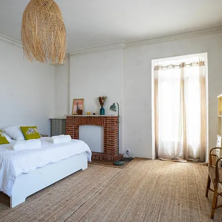 Spacieuse Avec Piscine Privee Prázdninový dům